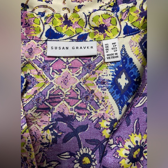Susan Graver Colorful Patterned Button-Up Shirt size MP - Picture 7 of 8